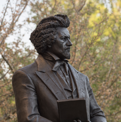 frederik-douglas-statue-hillsdale.png